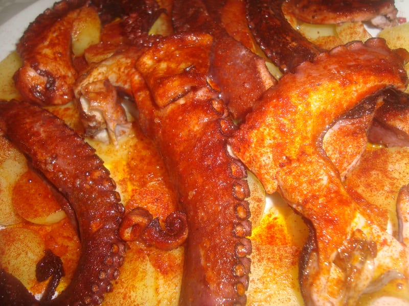 Traditional Canarian papas arrugadas and mojo sauces